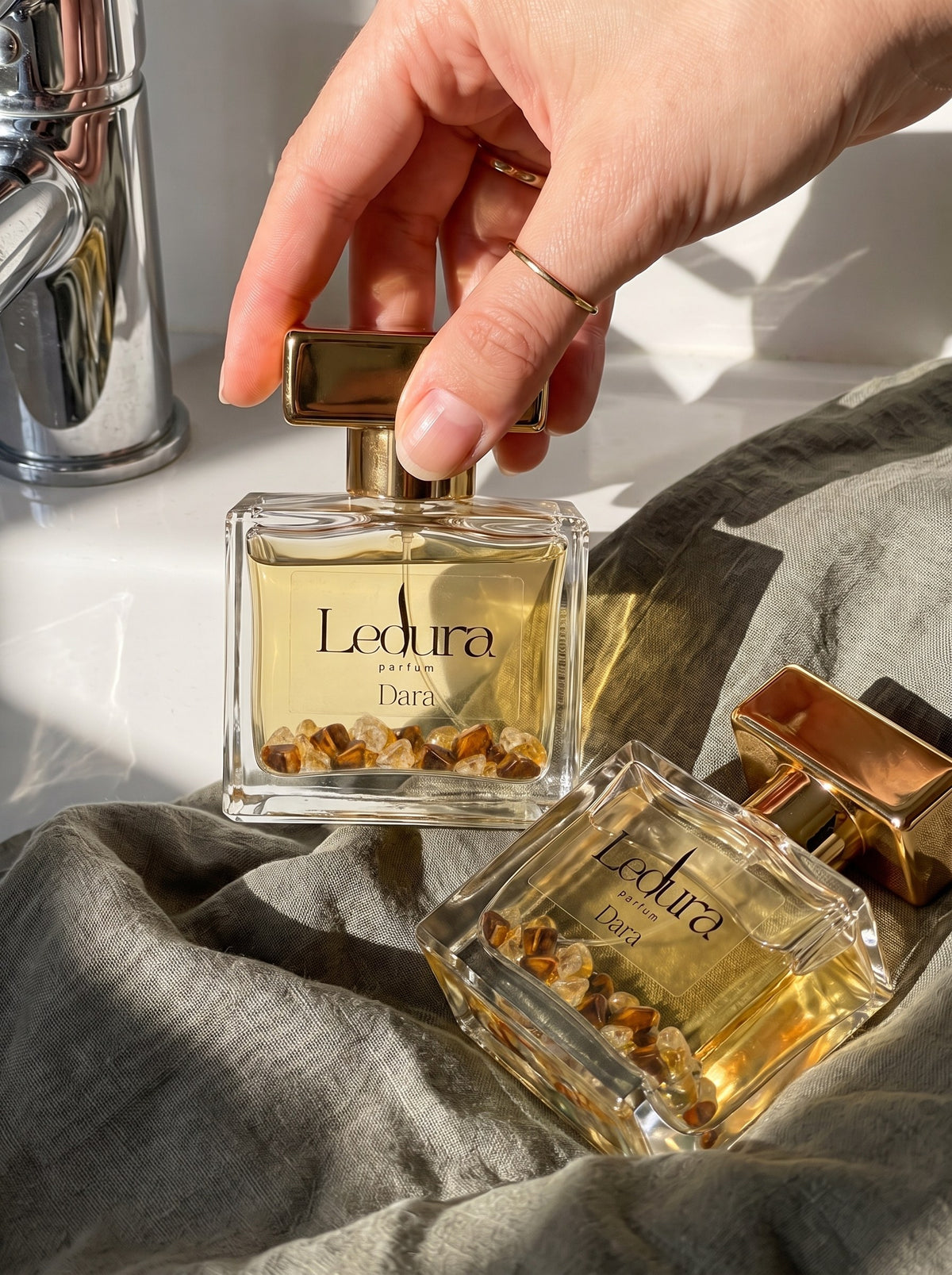 Dara — 50 ml şişe elde
